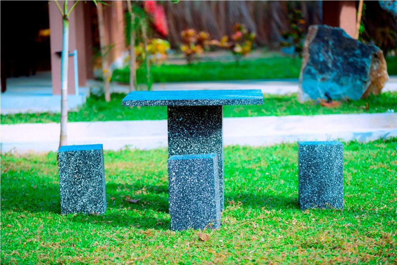 Coco Village Hotel Chilaw Bangadeniya エクステリア 写真